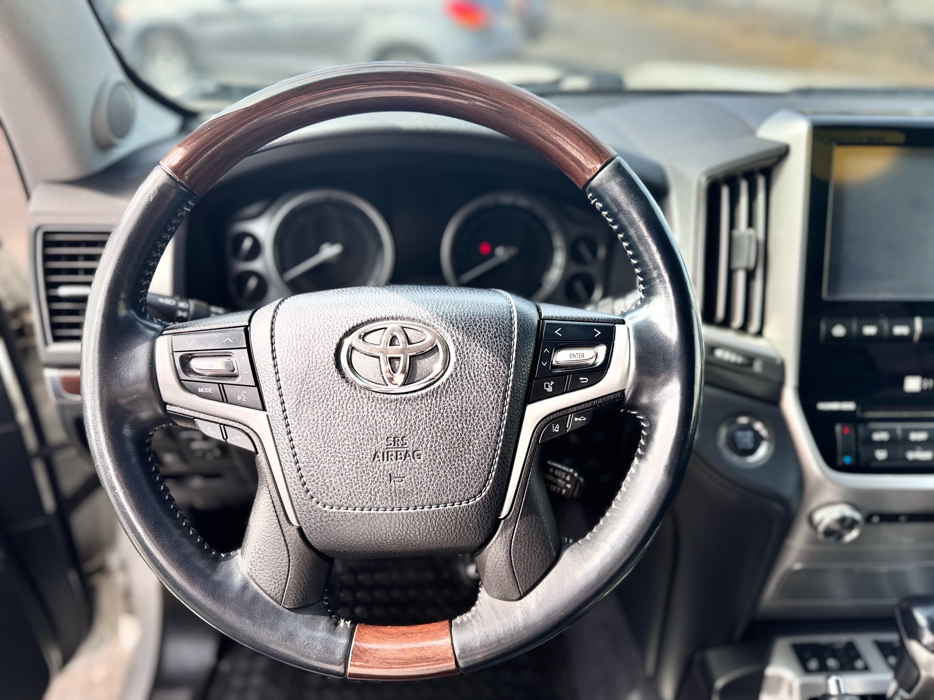 Toyota Landcruiser200